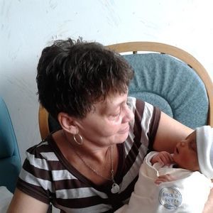 Meet your Posher, Evelyn